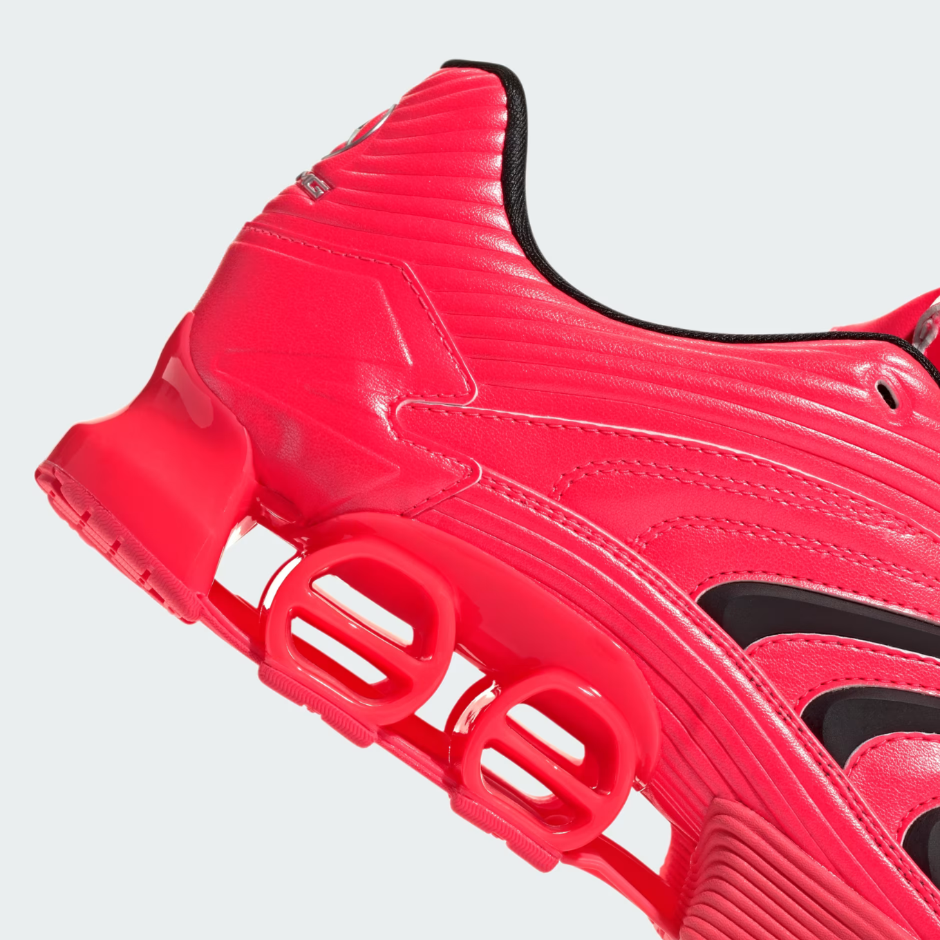 ADIDAS PREDATOR MEGARIDE