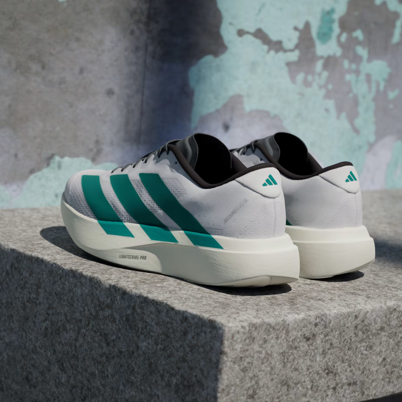 ADIDAS ADIZERO EVO SL