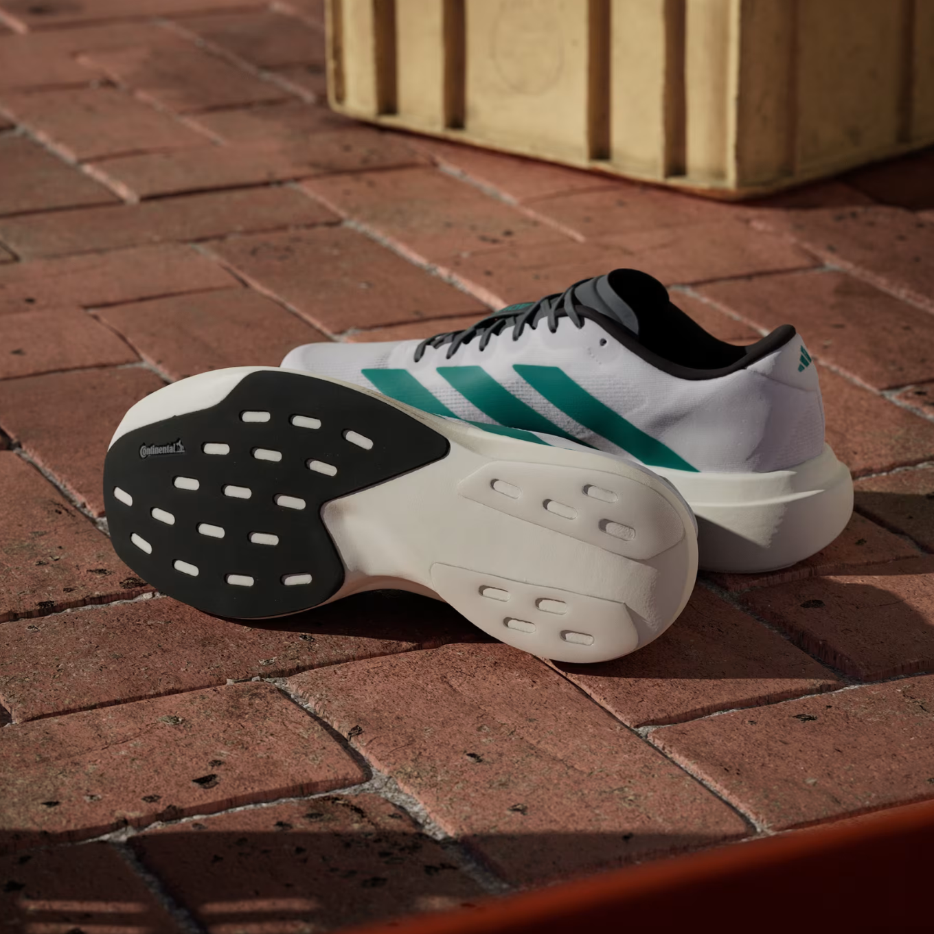 ADIDAS ADIZERO EVO SL