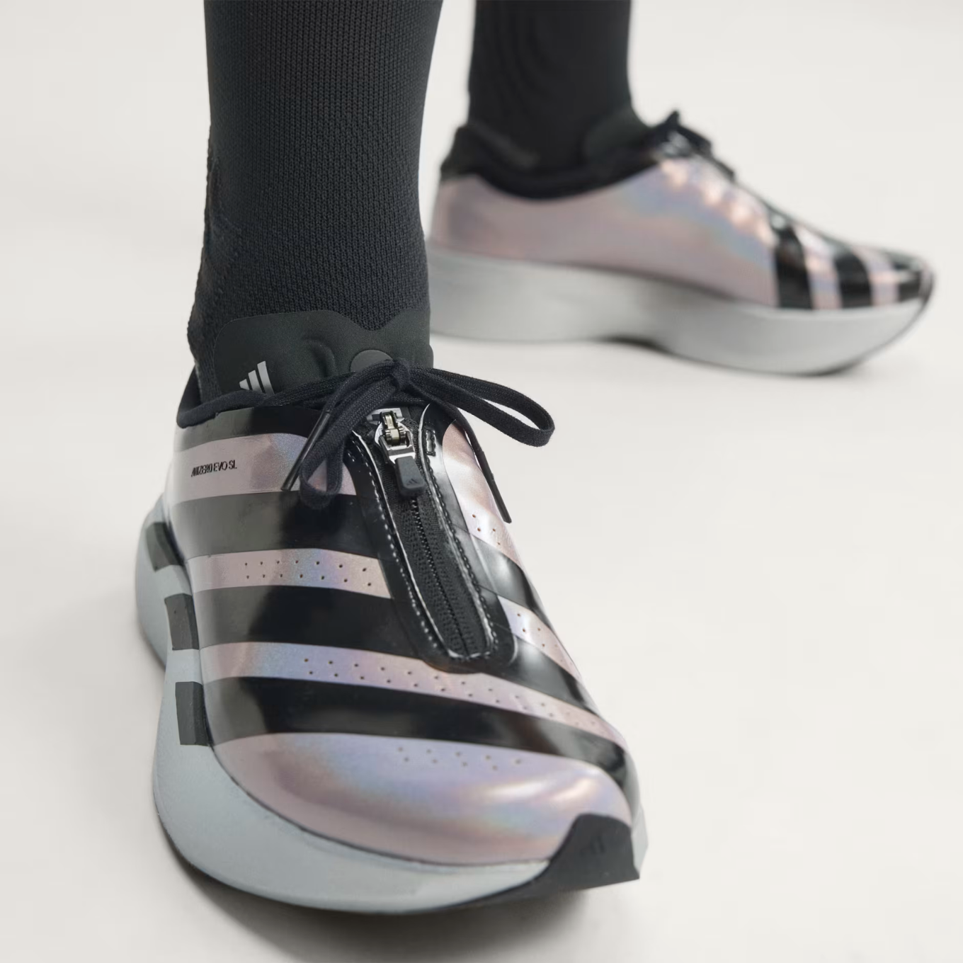 ADIDAS ADIZERO EVO SL ZIP WMNS