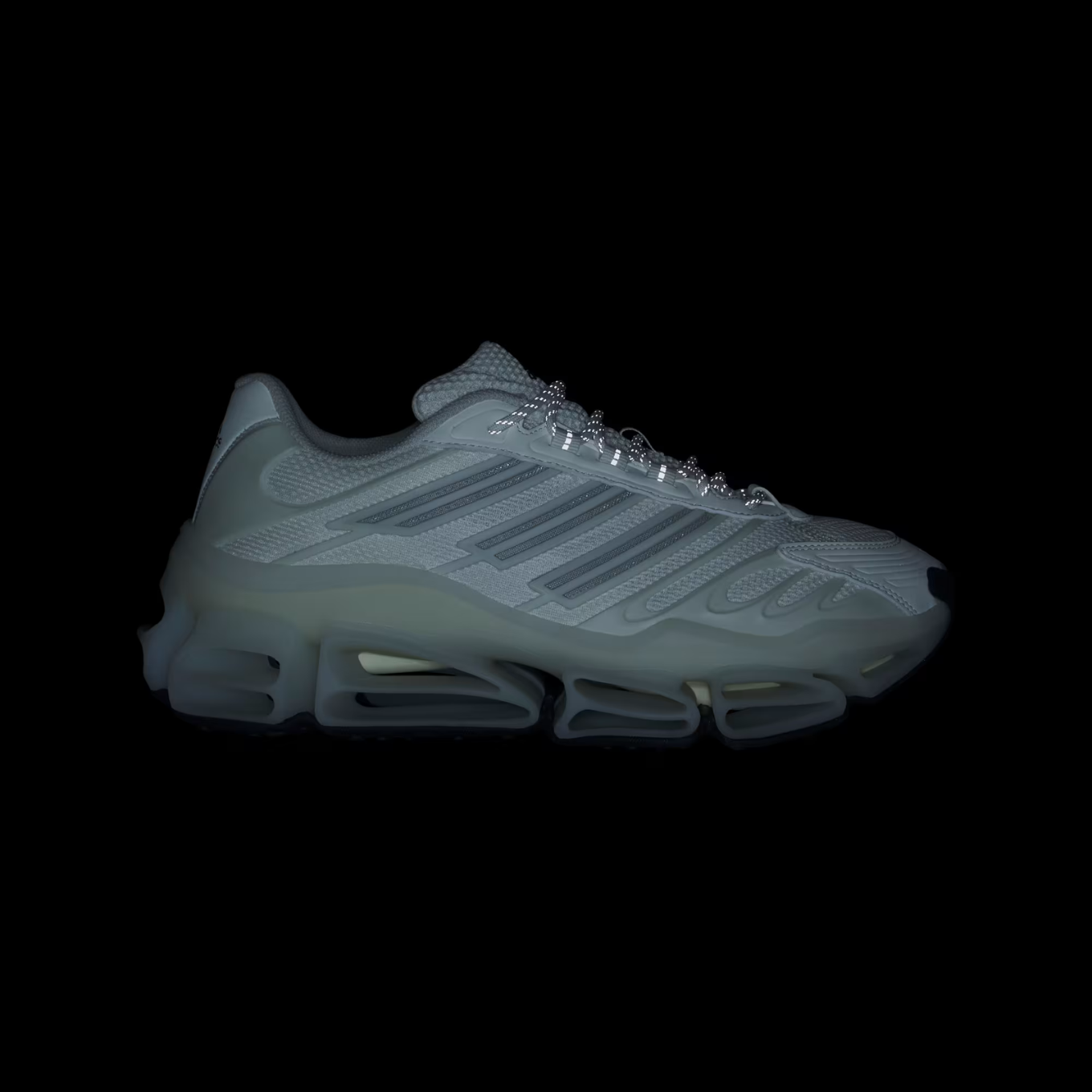 ADIDAS MEGARIDE AG