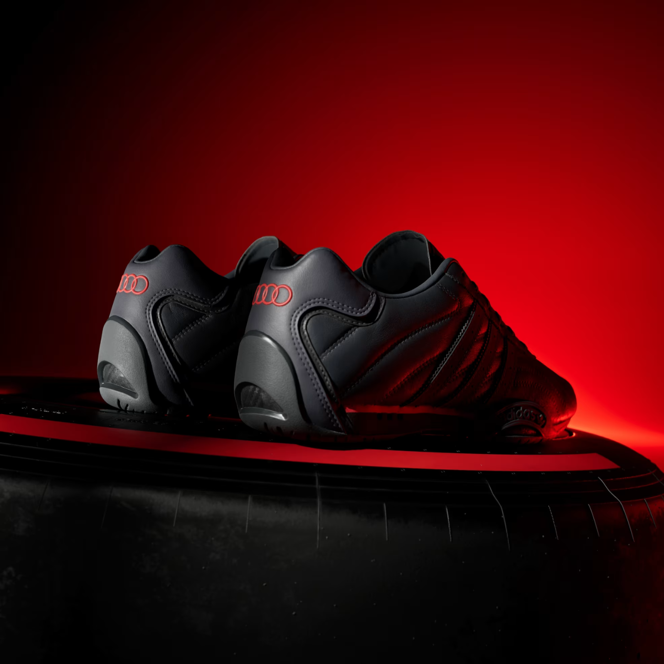 ADIDAS ADIRACER LO AUDI