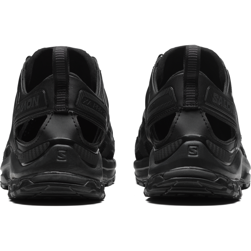 Salomon XA Pro 3D trail shoe with stable chassis, Quicklace™ system, and grippy Contagrip® outsole for rugged terrain.