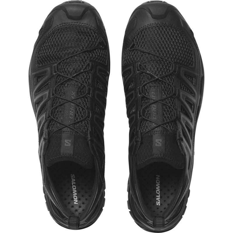 Salomon XA Pro 3D trail shoe with stable chassis, Quicklace™ system, and grippy Contagrip® outsole for rugged terrain.
