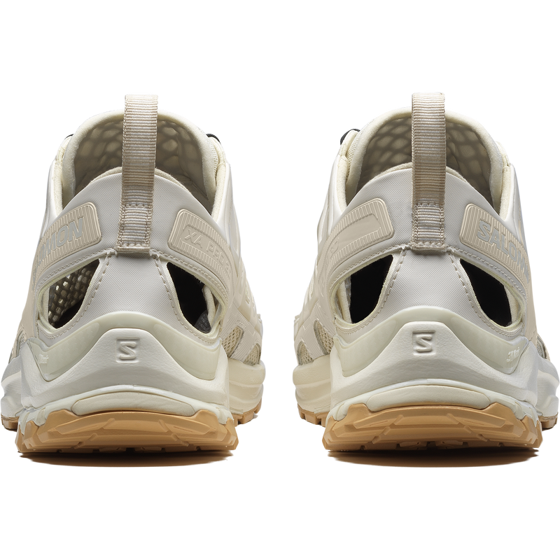 Salomon XA Pro 3D trail running shoe with a breathable mesh upper, synthetic overlays, and a rugged Contagrip® outsole for enhanced traction on uneven surfaces.