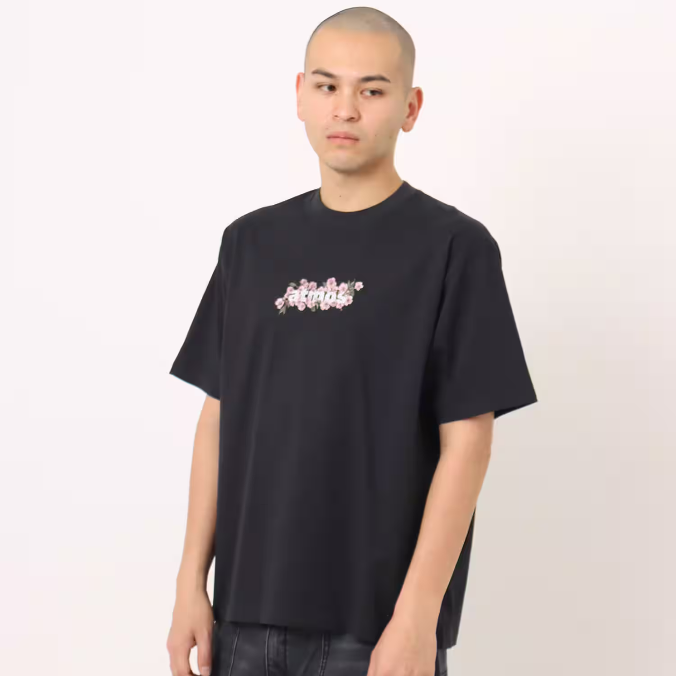 ATMOS SAKURA MOTIF T-SHIRT