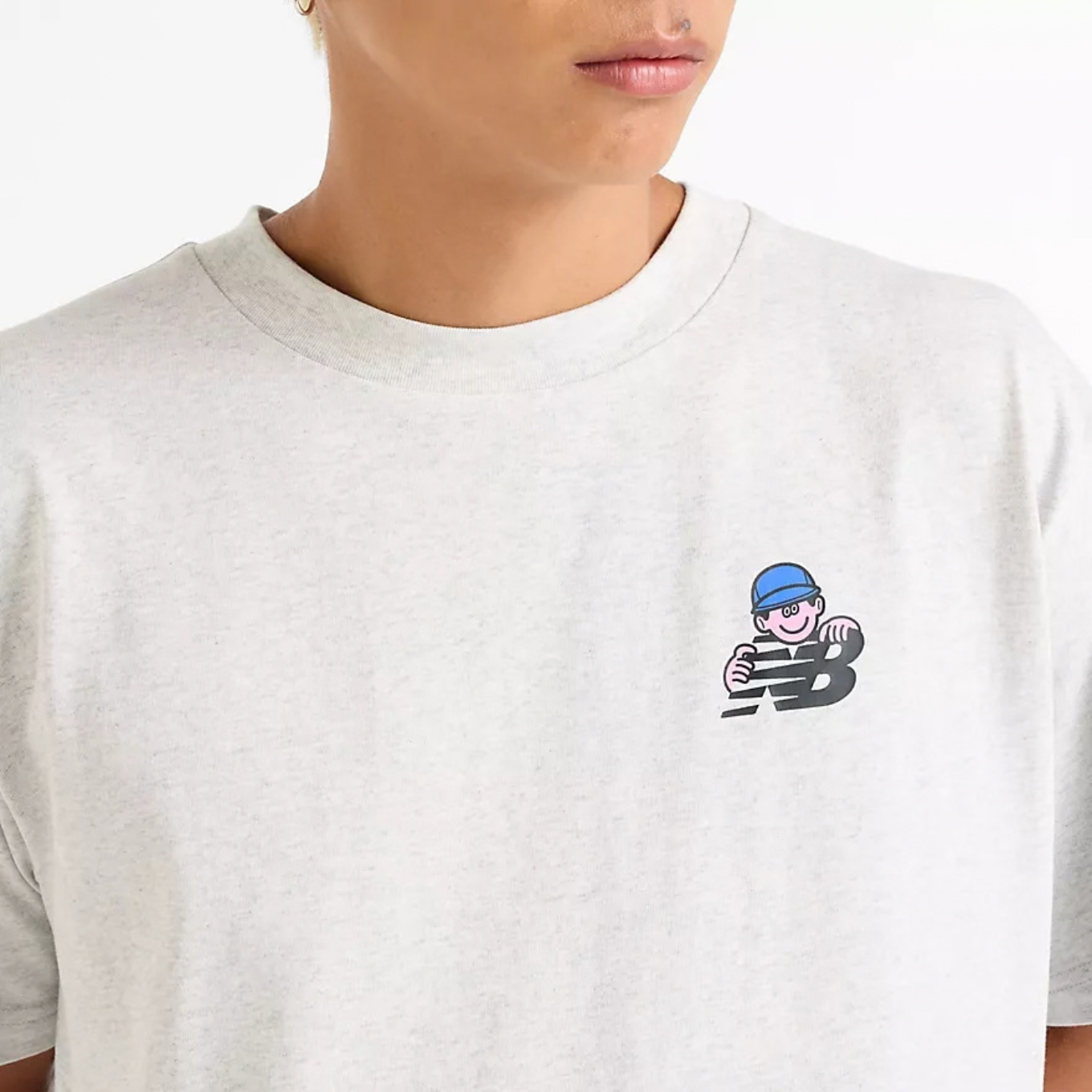 NEW BALANCE X FACE OKA CHARACTER T-SHIRT