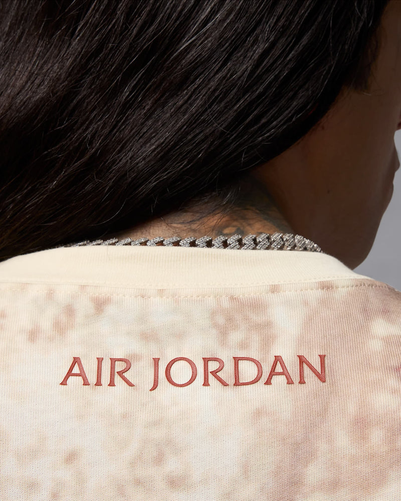 Jordan heavyweight cotton T-shirt with structured fit and heritage-inspired design