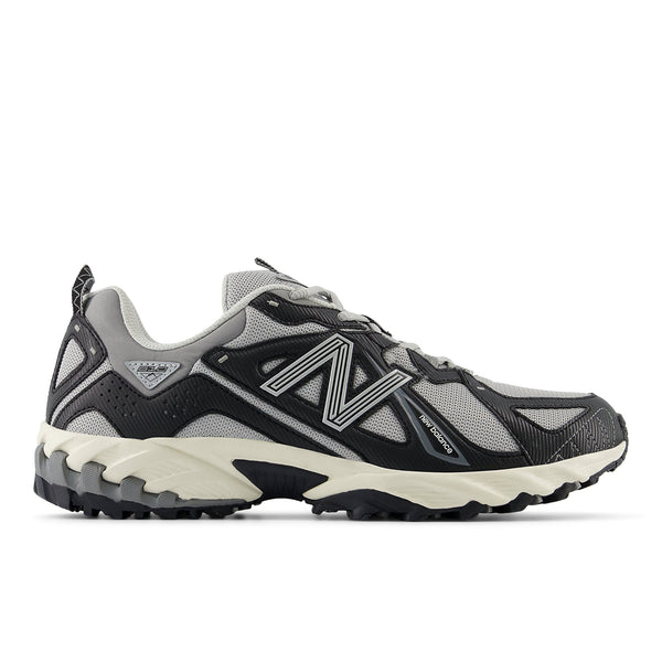 2000s-inspired running shoes designed for comfort and style on the trails.