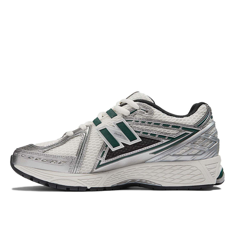 New Balance 1906R running shoes with ACTEVA LITE cushioning, N-ergy outsole, and mesh upper featuring synthetic overlays.