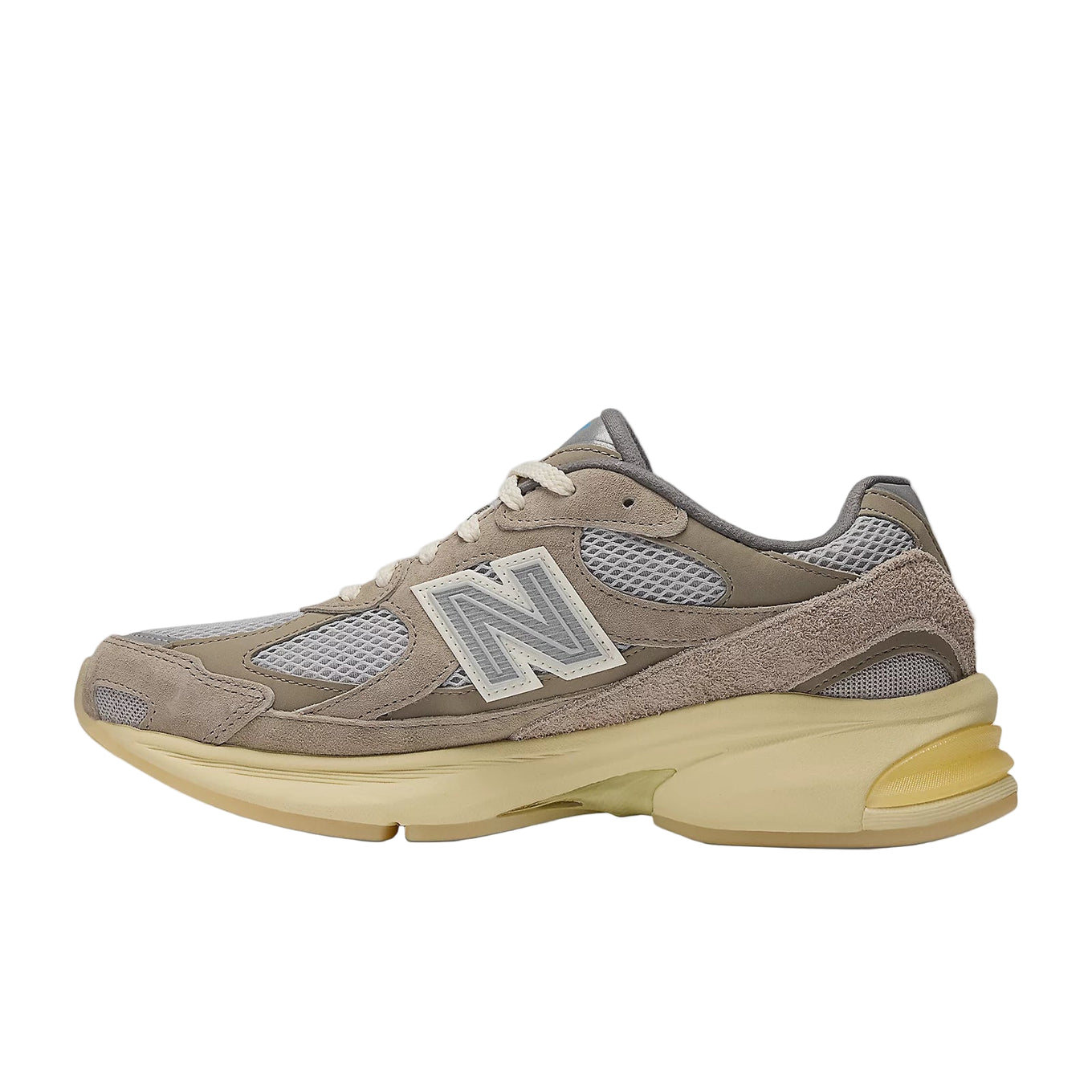 NEW BALANCE 2010