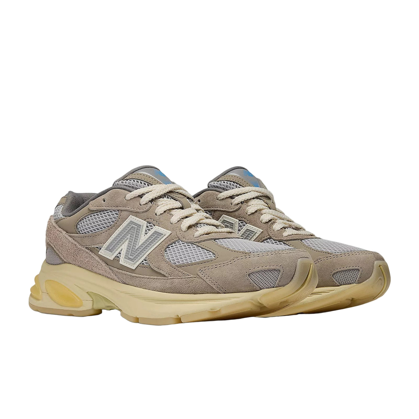 NEW BALANCE 2010