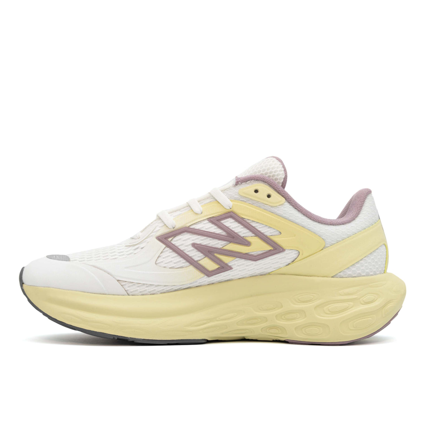 New Balance lifestyle shoes with a breathable mesh upper, Fresh Foam X cushioning, and a durable outsole for optimal comfort and stability.