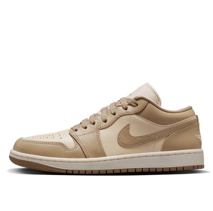 NIKE WMNS AIR JORDAN 1 LOW