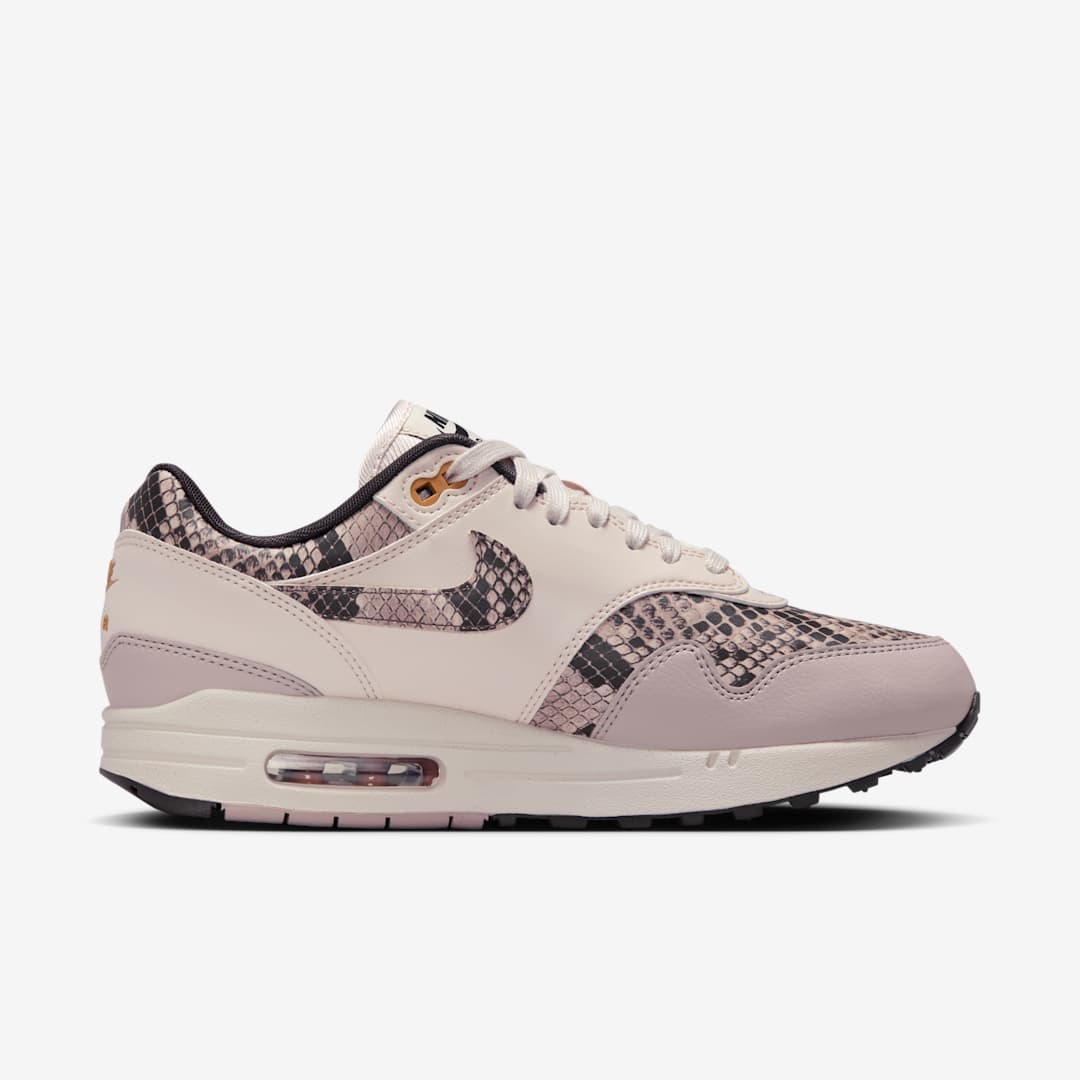 Nike W Air Max 1 '87  with mesh and suede upper and visible Air unit