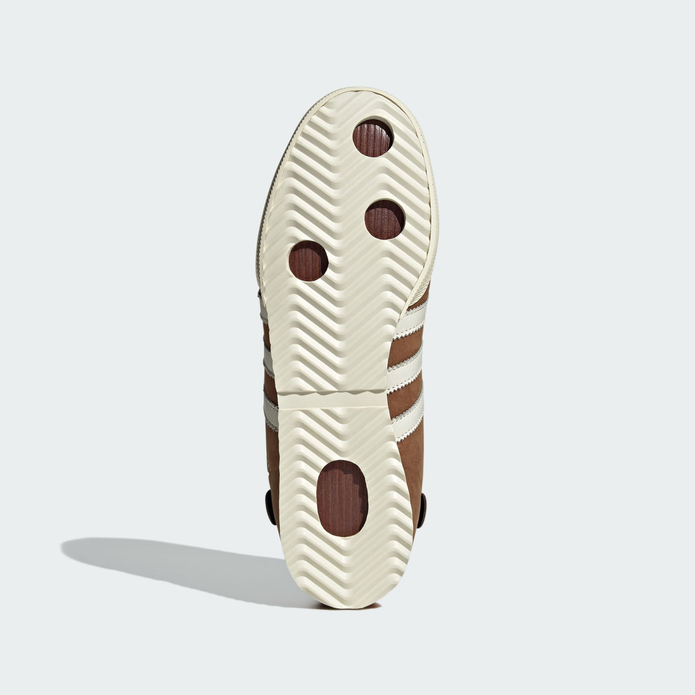 adidas Samba 62 shoes with nubuck upper, stacked leather sole, and serrated 3-Stripes