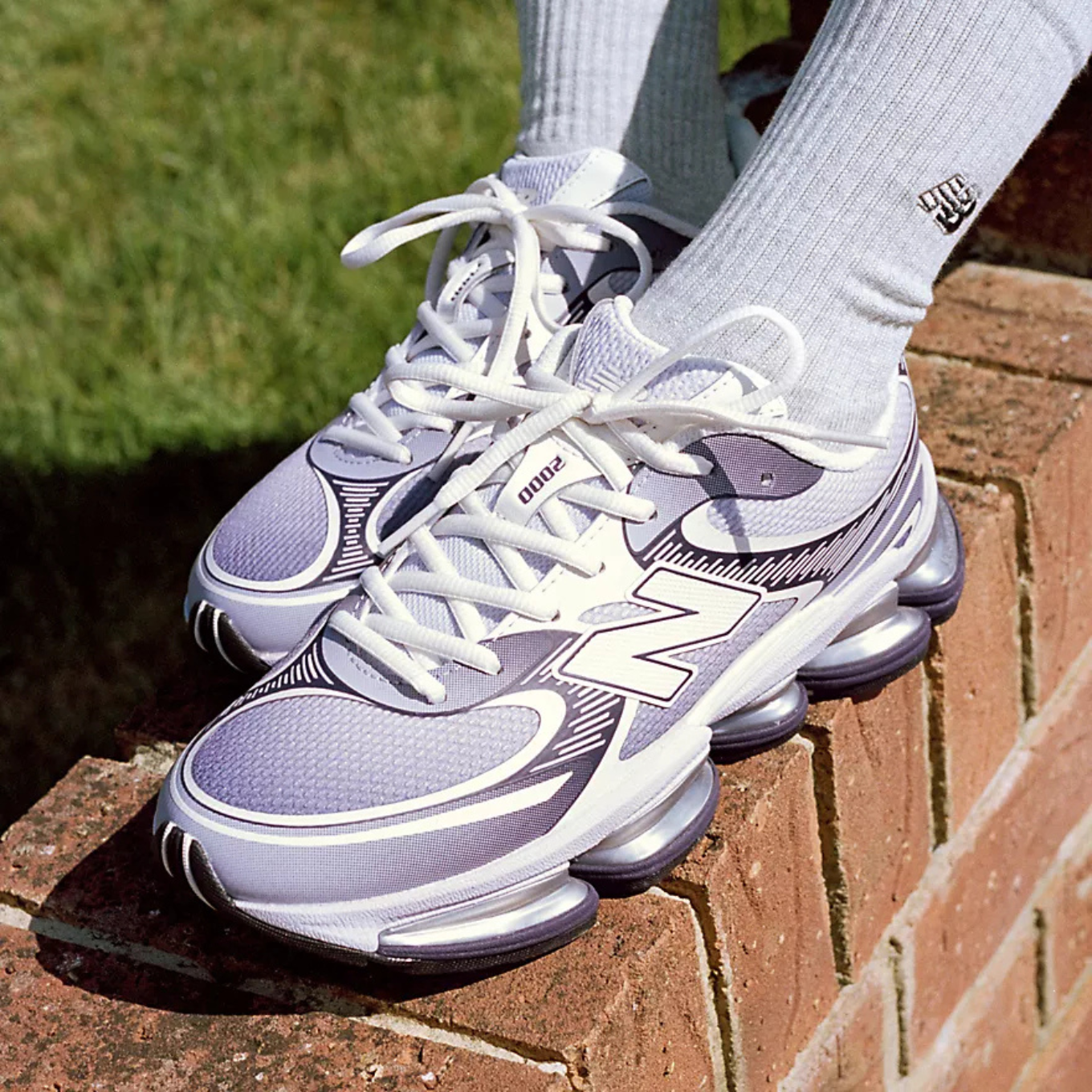 NEW BALANCE ABZORB 2000