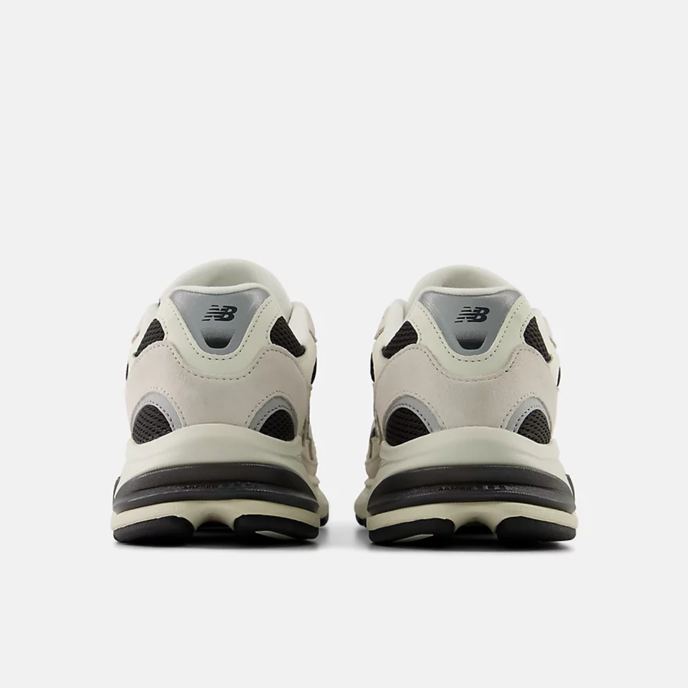 NEW BALANCE 2010