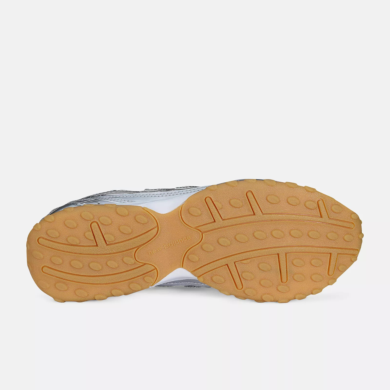 NEW BALANCE 204L