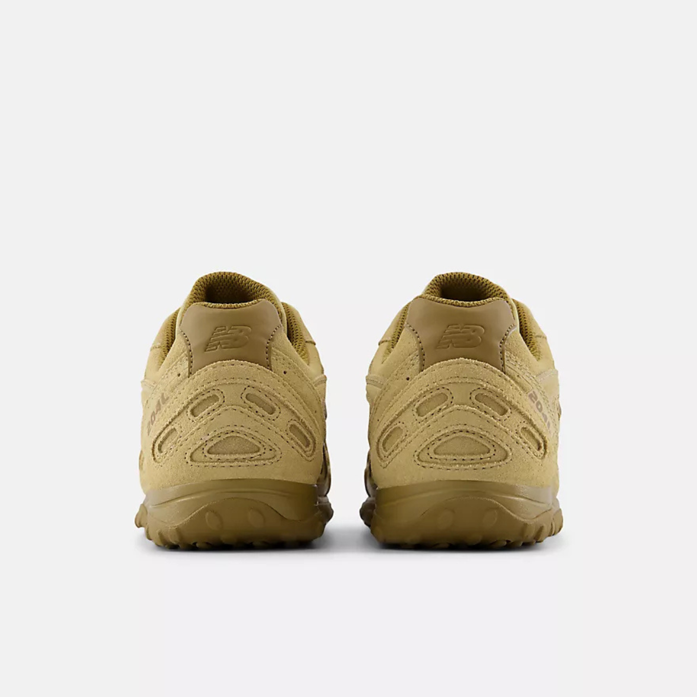 NEW BALANCE 204L
