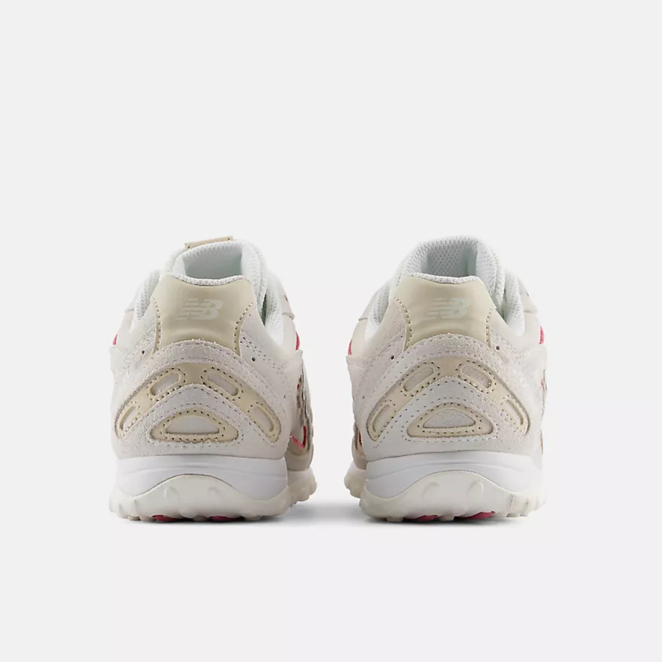 NEW BALANCE 204L