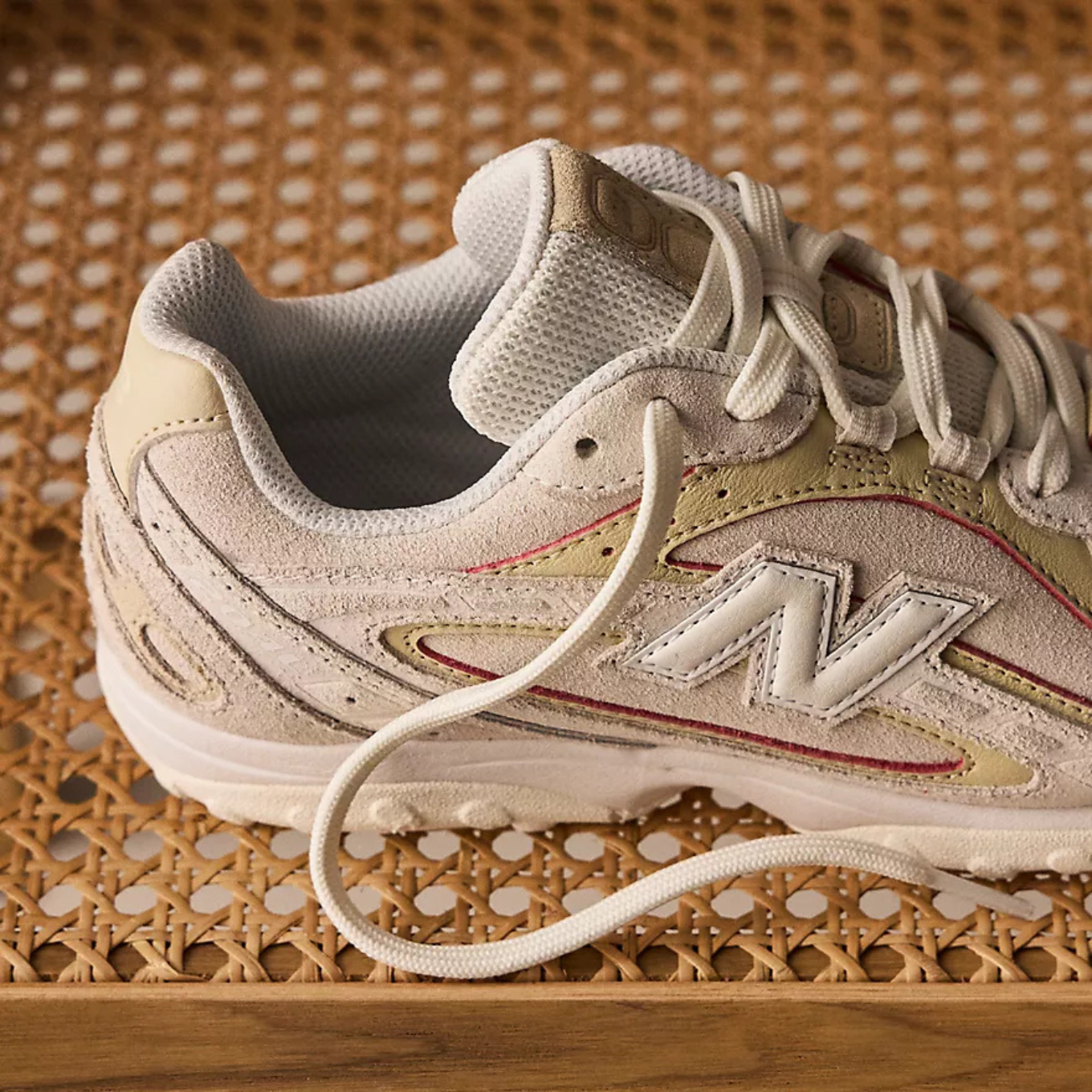 NEW BALANCE 204L
