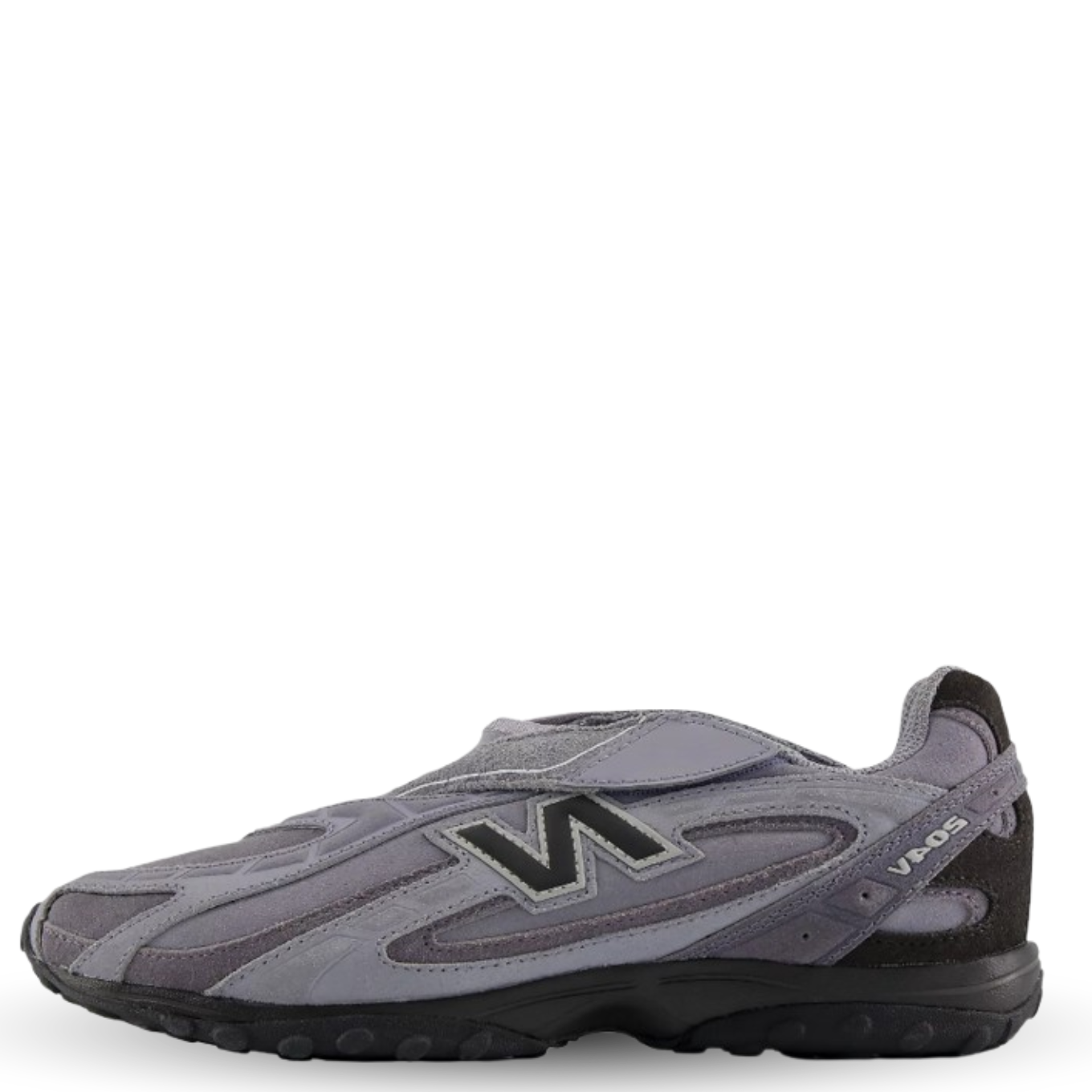 NEW BALANCE 204V