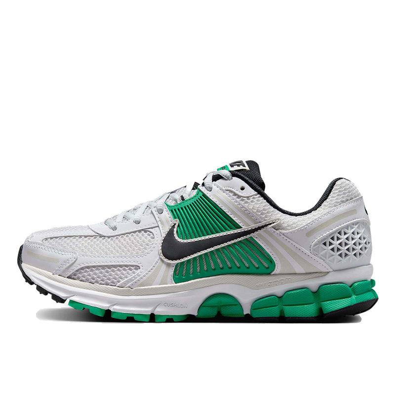 Zoom Vomero 5 "White/Stadium Green" with mesh upper, synthetic overlays, Zoom Air, and durable rubber outsole.