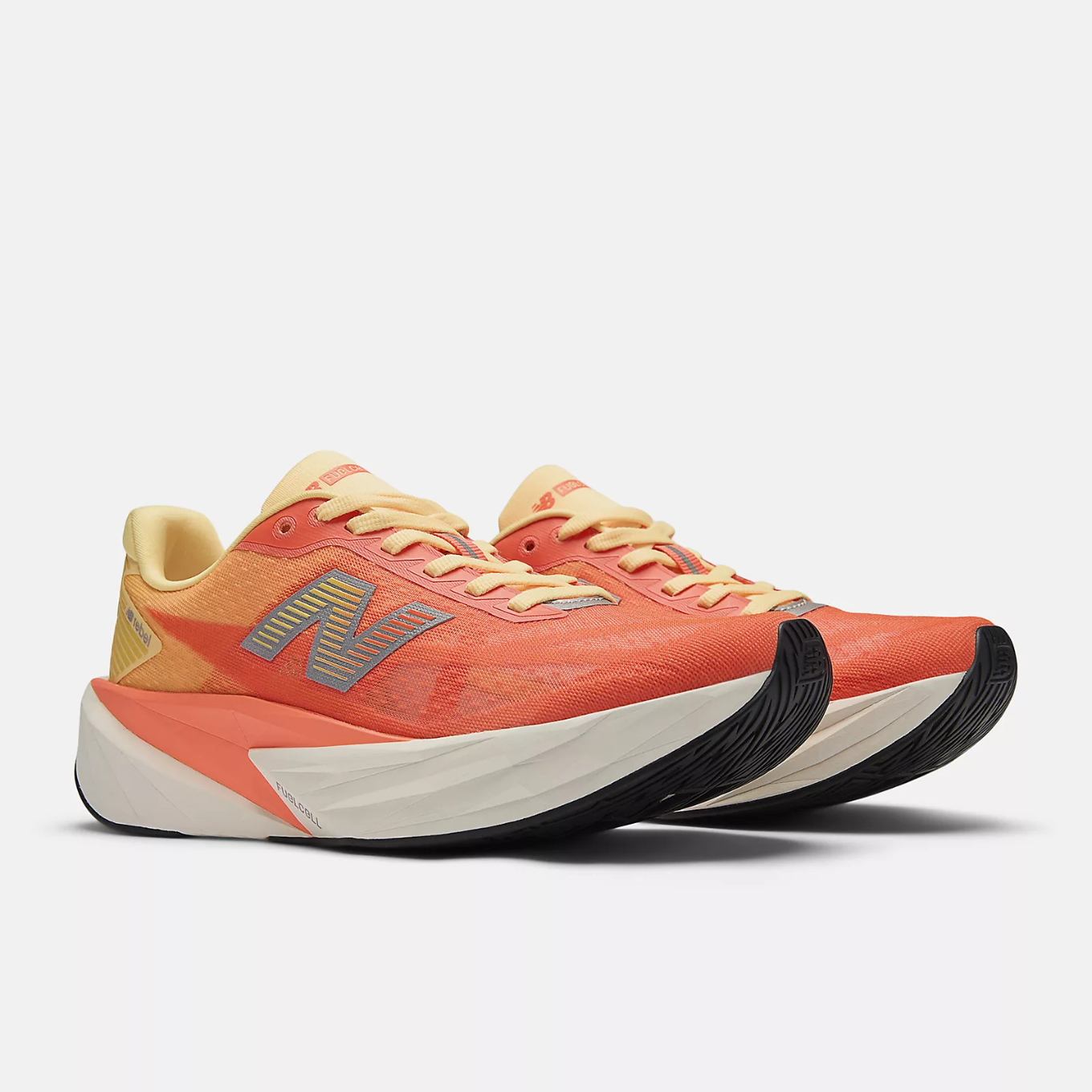 NEW BALANCE FUELCELL REBEL V5 WMNS