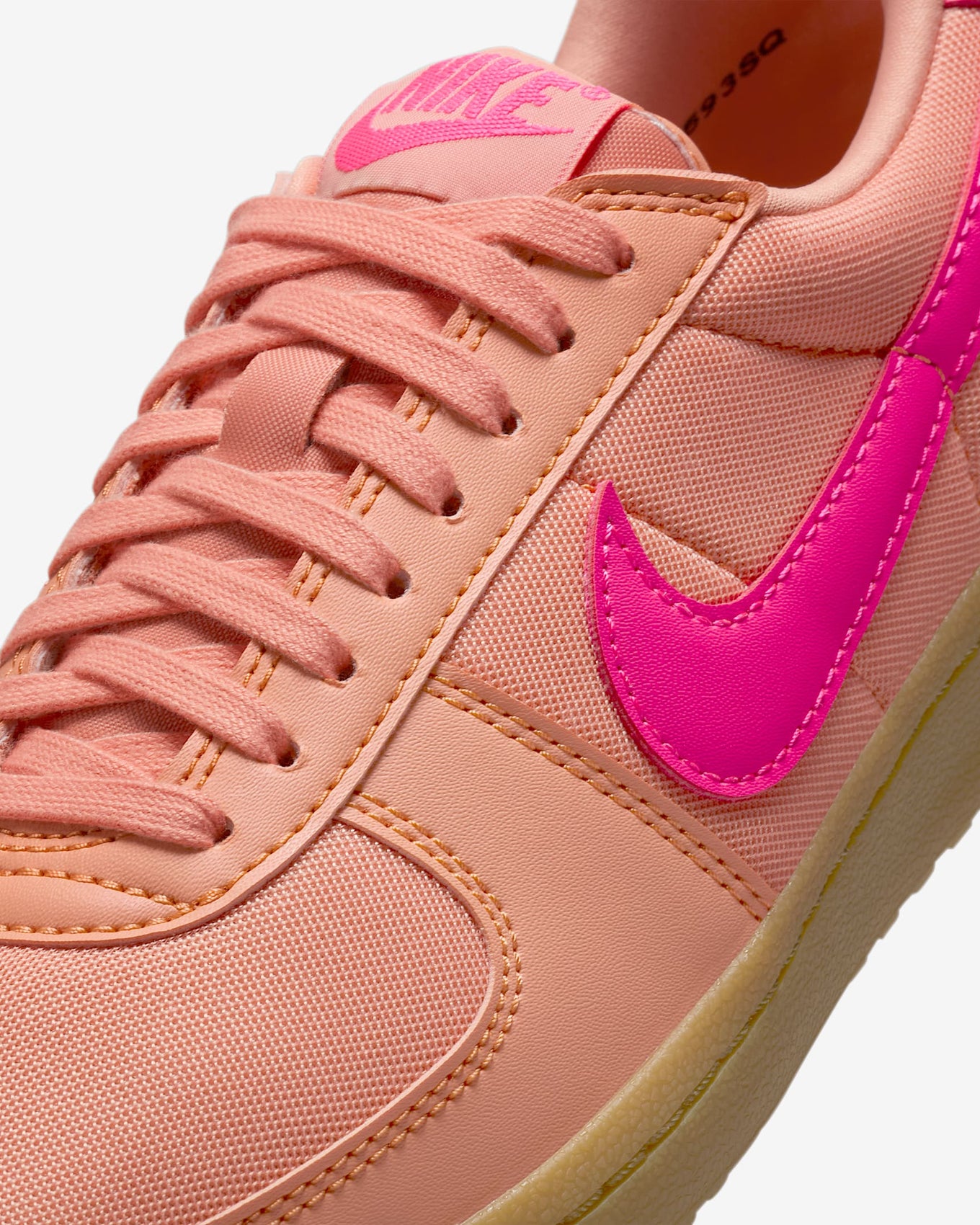 Nike Field General sneaker with vintage football-inspired design, synthetic leather upper, and Waffle sole