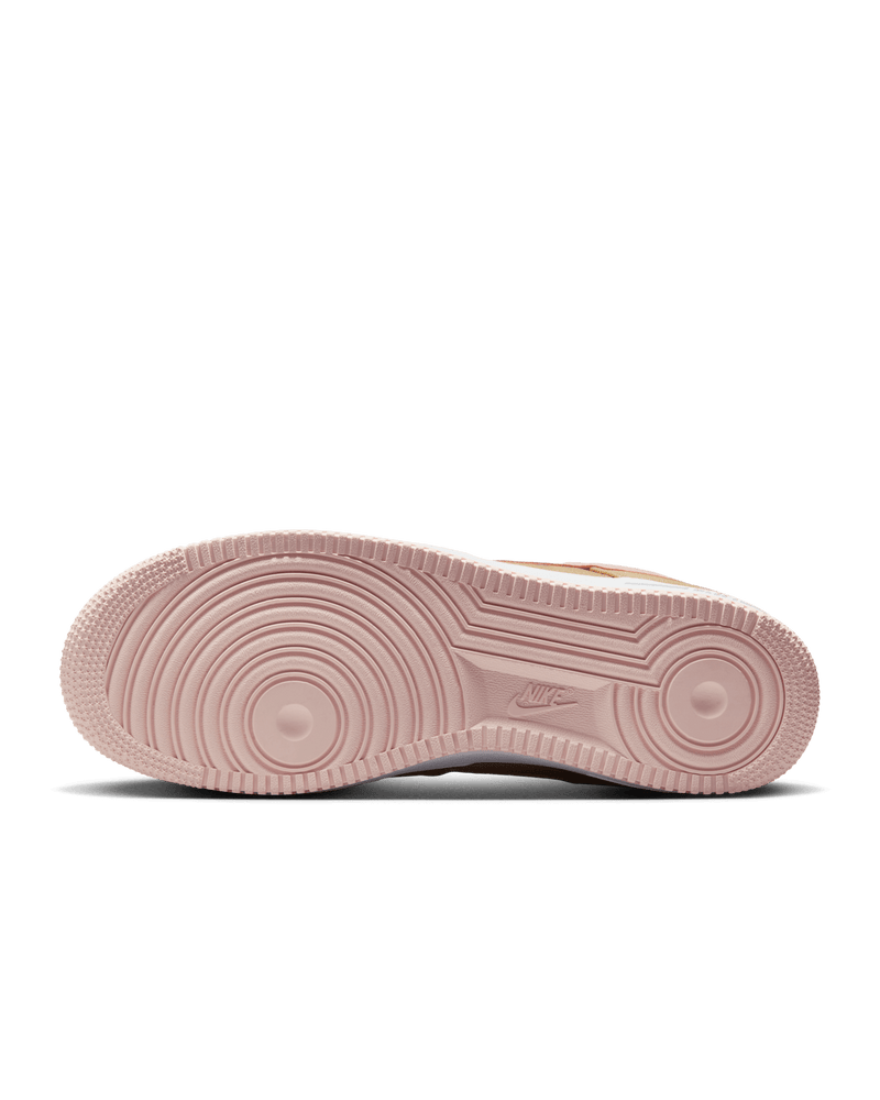 Nike Air Force 1 Linen 2024 edition featuring a sturdy linen canvas upper, classic silhouette, and signature detailing.