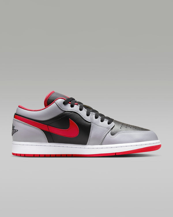 Drawing inspiration from the original released in 1985, the Air Jordan 1 Low presents a clean, timeless look that remains fresh. Featuring an iconic design that complements any outfit, these sneakers guarantee you'll always be on point.