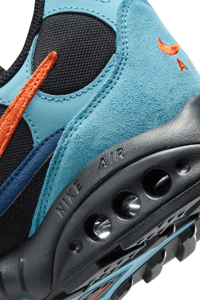 Nike react element Humara on sale