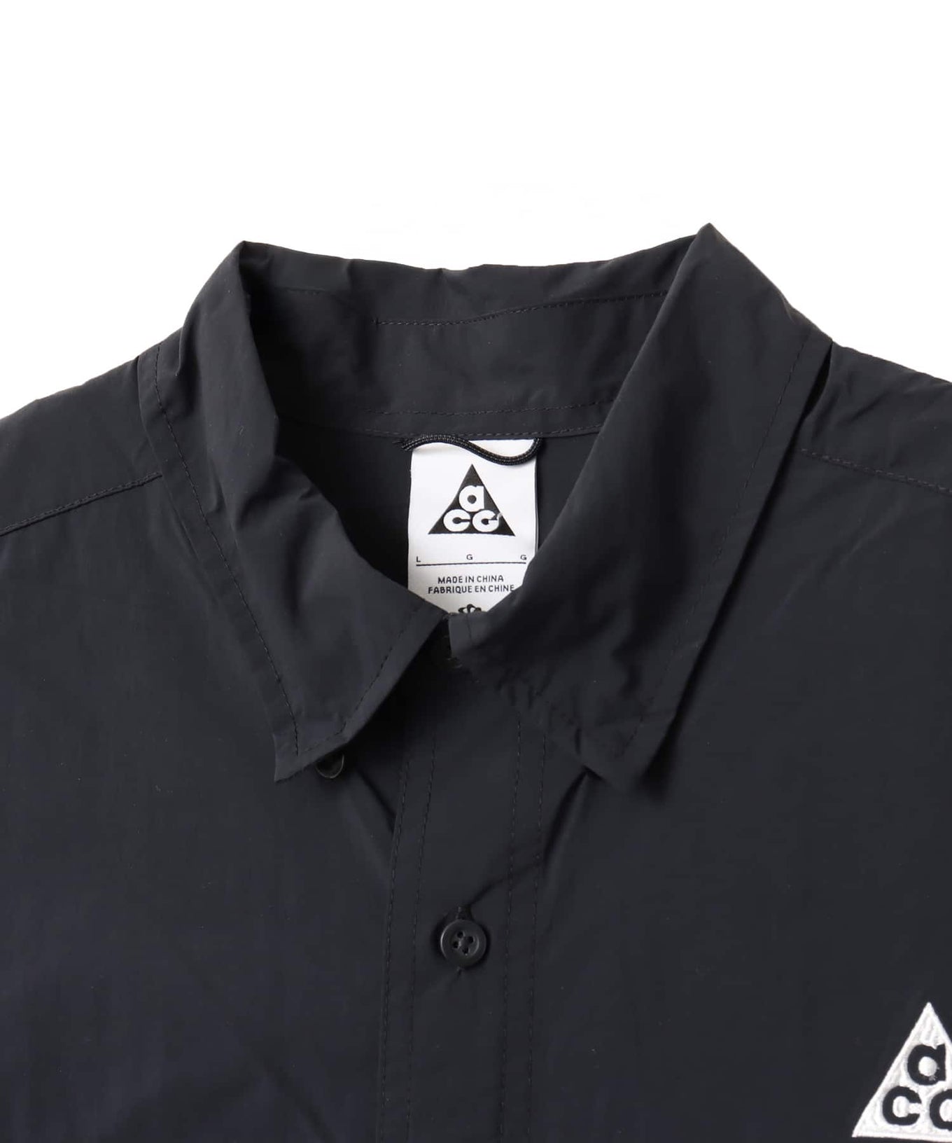 Nike ACG UV Repel Short Sleeve Shirt with oversized fit, breathable fabric, and mesh chest pocket inspired by Costa Ricaâ€™s rainforest climate