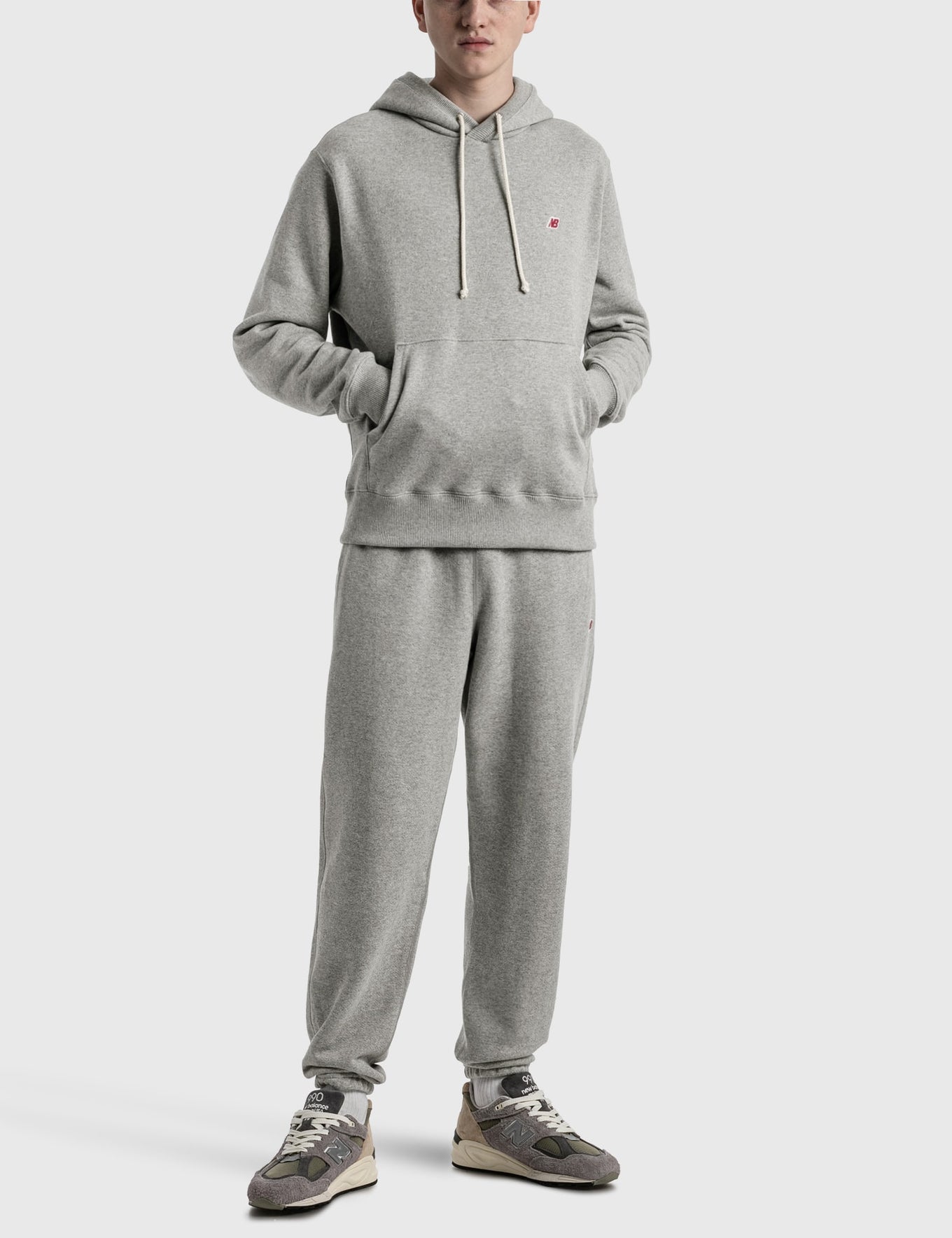 MADE in USA Core Sweatpant crafted from heavyweight French terry with a drawstring waistband and embroidered logo patch.