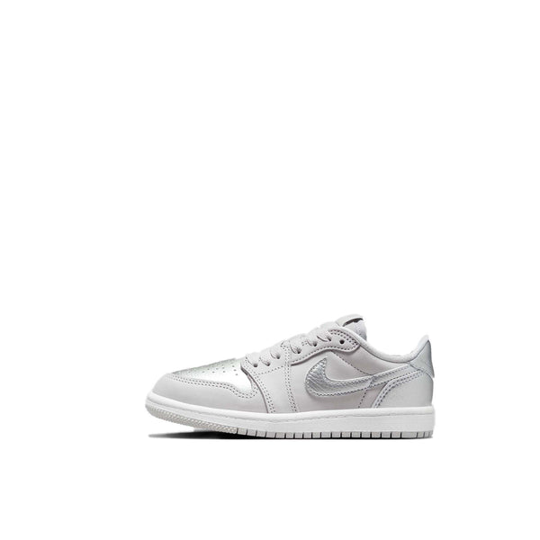 Every Jordan Retro is a classic sneaker done up in new colors and textures for a fresh look. With metallic silver leather, this iteration gives little feet stand-out style. 