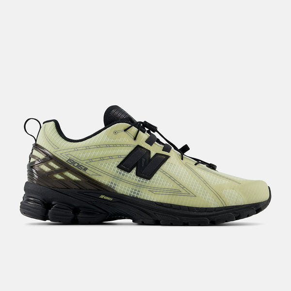 2000s-inspired sneakers with ABZORB midsole, SBS heel cushioning, N-ergy support, and Stability Web outsole, designed for comfort and style.