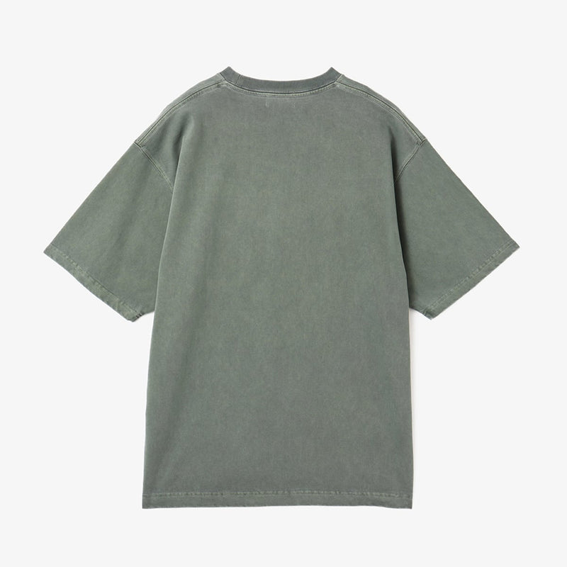 Atmos short-sleeved T-shirt in jersey fabric with open-end yarn, pigmented for a vintage appearance, and embroidered atmos logo on the left chest.