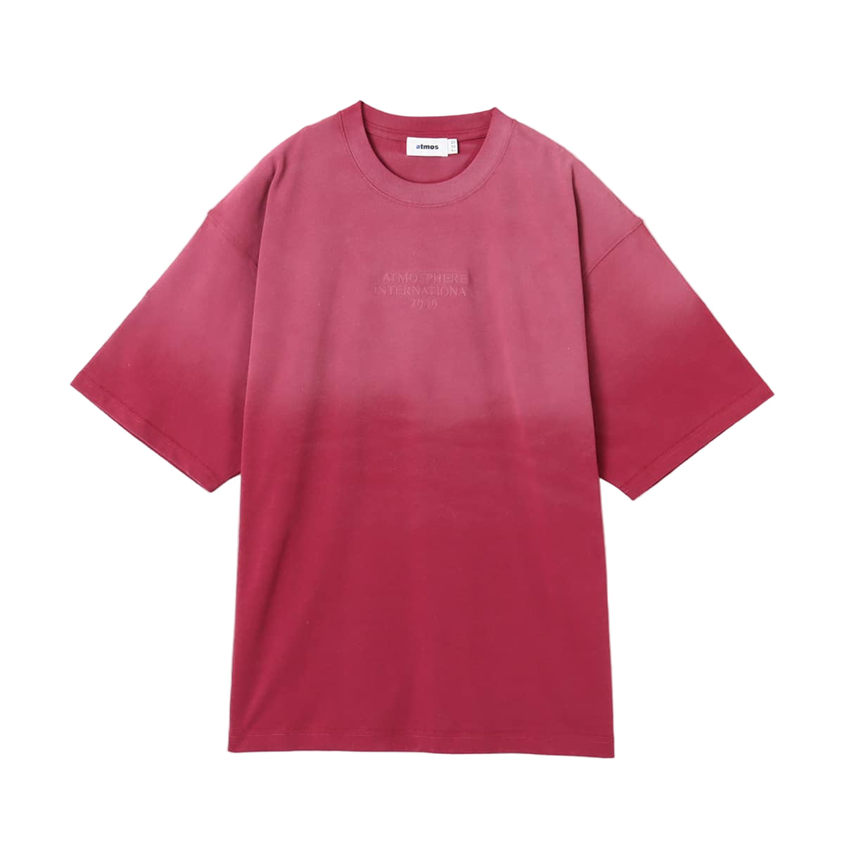 Monochrome T-shirt with tonal front embroidery and gradient rubber spray, worn by model 180cm tall in size L