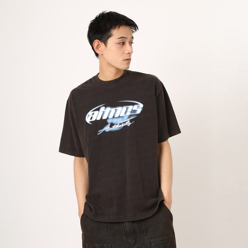 Short-sleeve T-shirt with front spray-style rubber graphic print in 100% cotton.