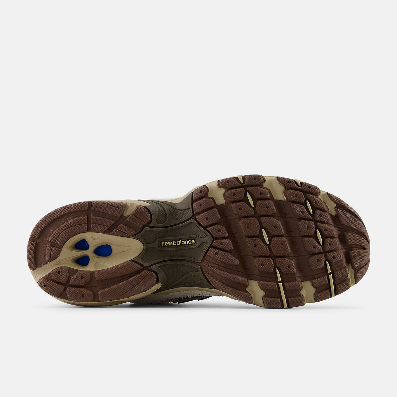 Casual running-inspired shoes combining throwback style with modern comfort for everyday wear.