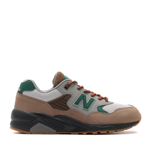 New Balance 580 trail design with sleek modern updates: suede upper, mesh collar lining.