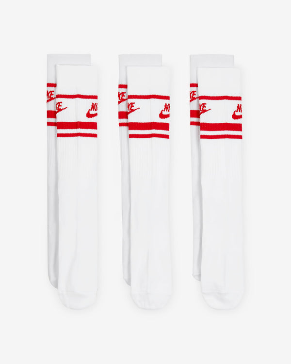 Put your best foot forward with the Nike Sportswear Socks.