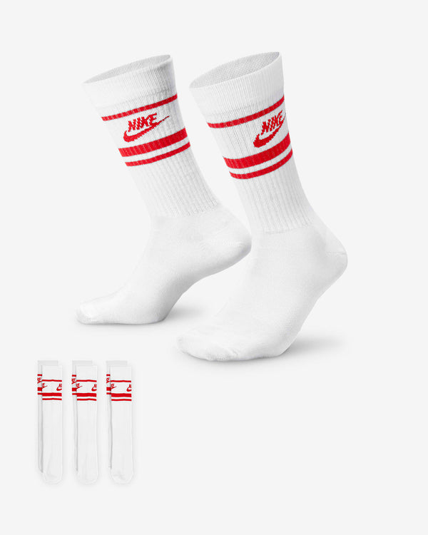 Put your best foot forward with the Nike Sportswear Socks.