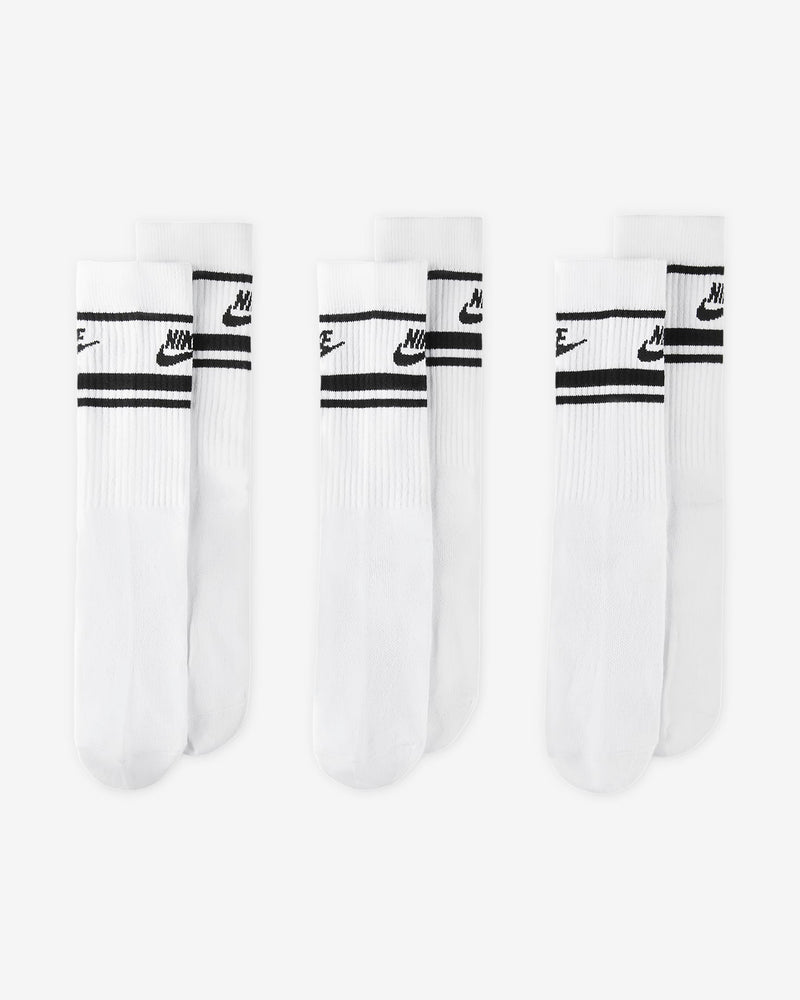 Put your best foot forward with the Nike Sportswear Socks.