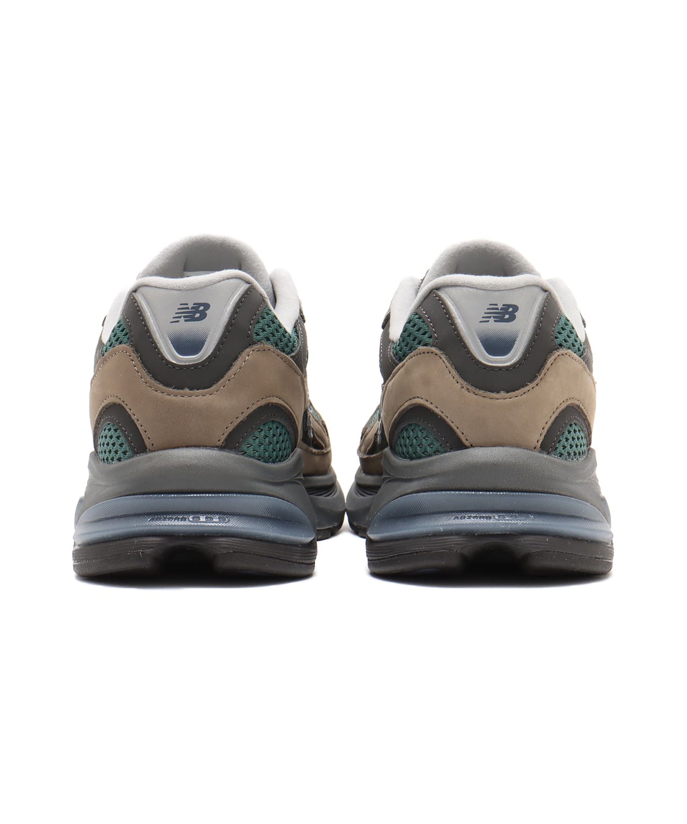 ABZORB 2010 sneaker with 2000s-inspired upper design, nubuck and mesh materials, and ABZORB SBS sole cushioning