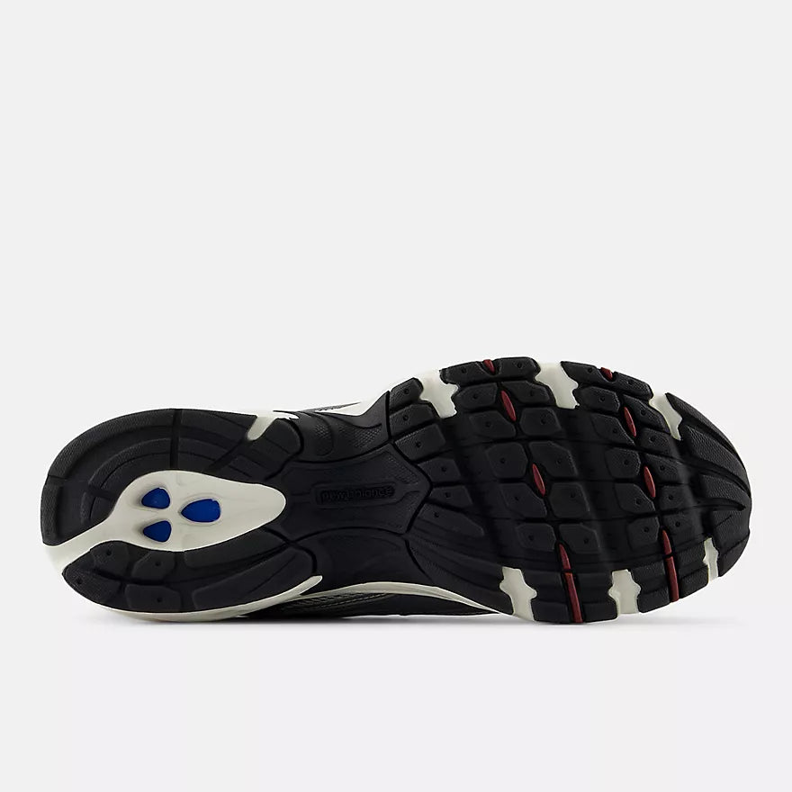 New Balance 509 sneaker, an Asia-exclusive design inspired by 2000s running shoes, combining retro aesthetics with modern fashion.