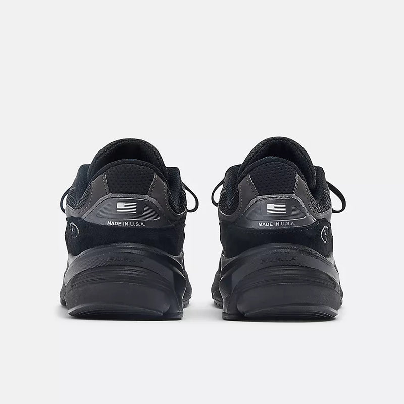 New Balance 990v6 MADE in USA with pigskin overlays, mesh upper, and FuelCell midsole in a sleek, performance-driven silhouette.