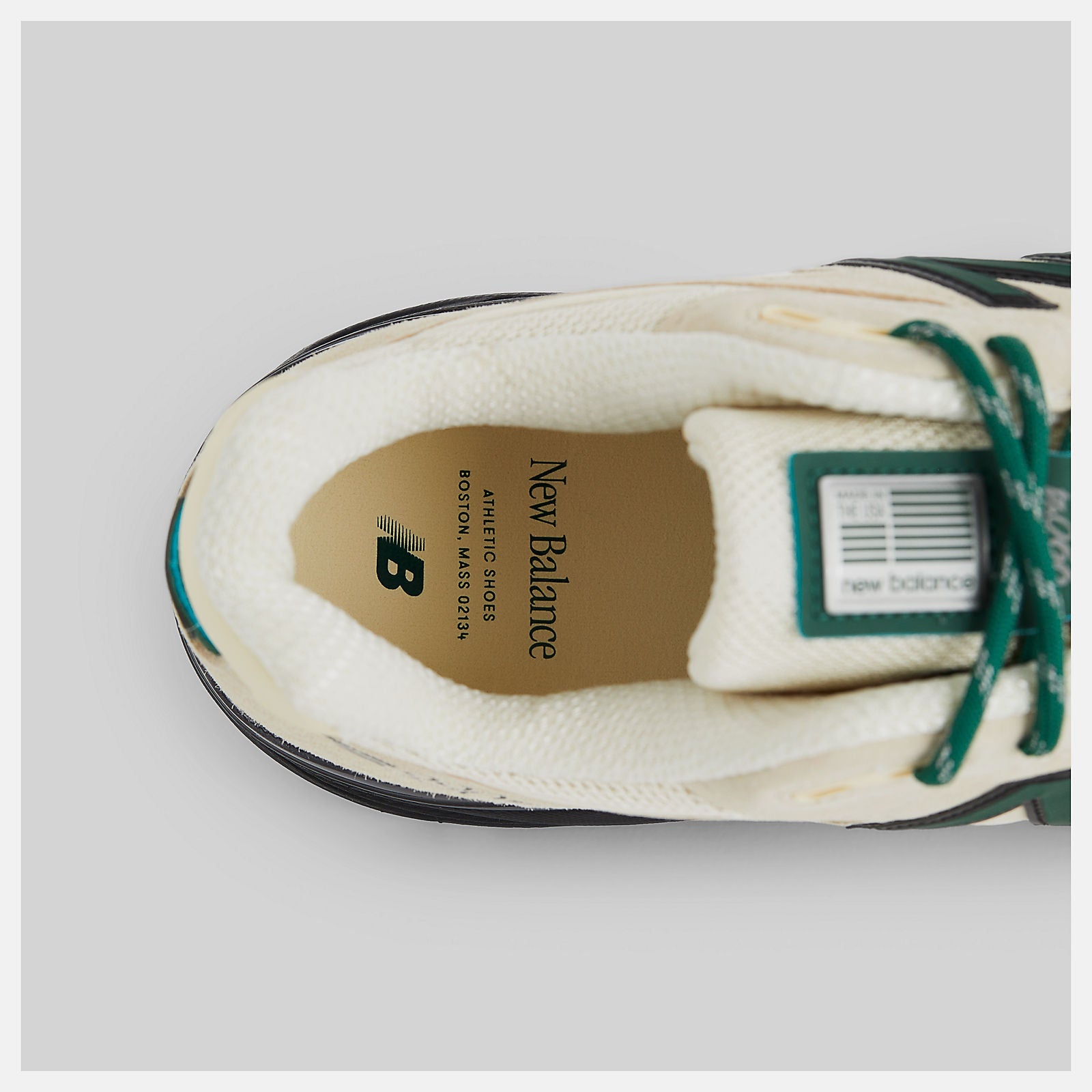 Boston Massachusetts New Balance Company Store New Balance 990 V4