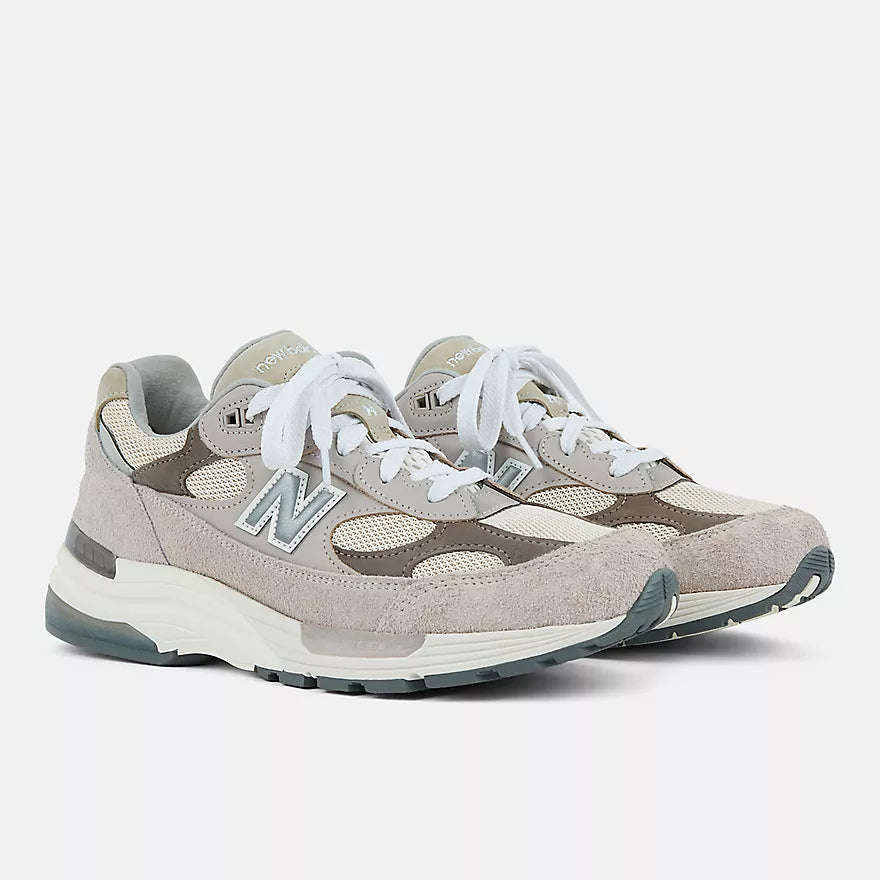 New Balance 992 MADE in USA sneaker in Moonrock and Mushroom colorway with premium hairy suede, mesh, and leather upper.